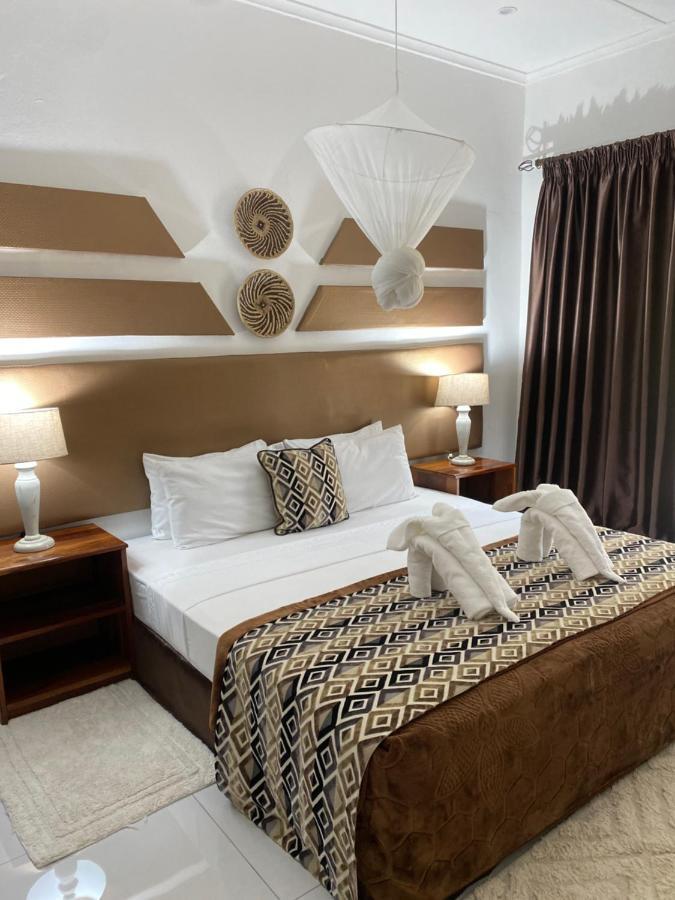 Ngoma Zanga Lodge Livingstone Bagian luar foto